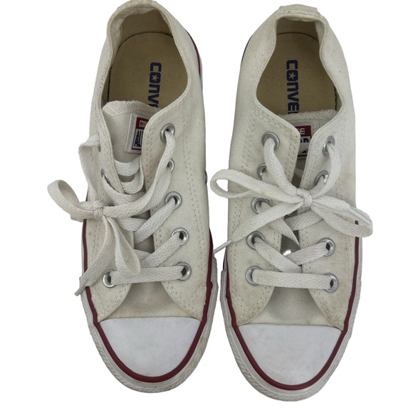 Converse Shoes - Converse White Sneakers Classic Canvas Low-Top